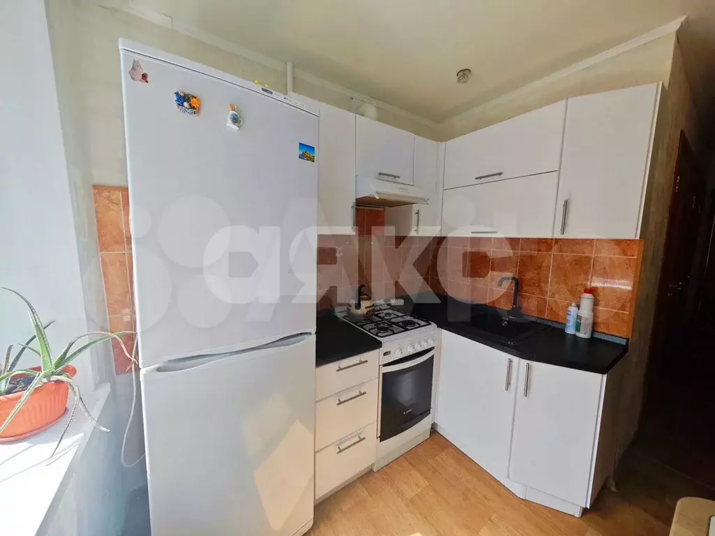 Доля в 2-к. квартире, 44 м, 2/5 эт. - Фото 1