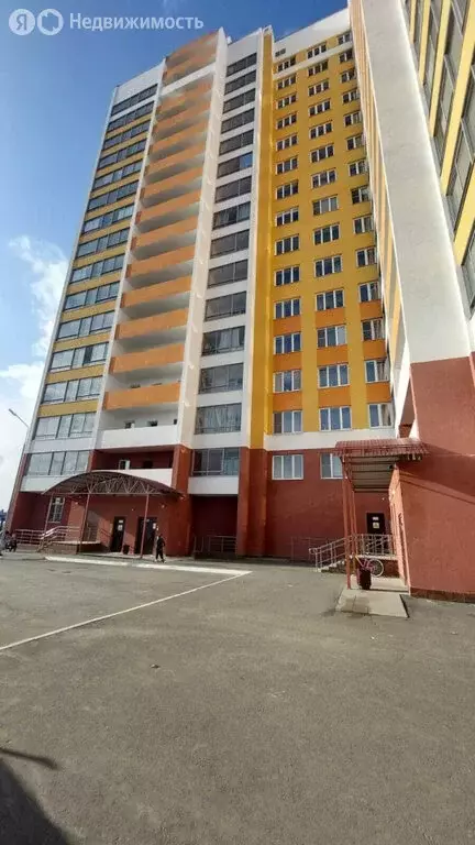 2-комнатная квартира: Верхняя Пышма, улица Александра Козицына, 16 ... - Фото 2