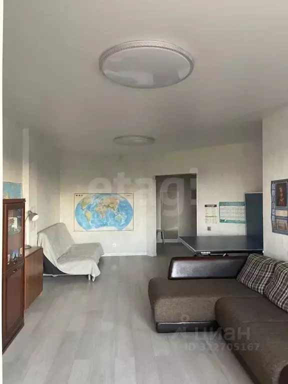 2-к кв. Саха (Якутия), Якутск ул. Пояркова, 17 (68.6 м) - Фото 0