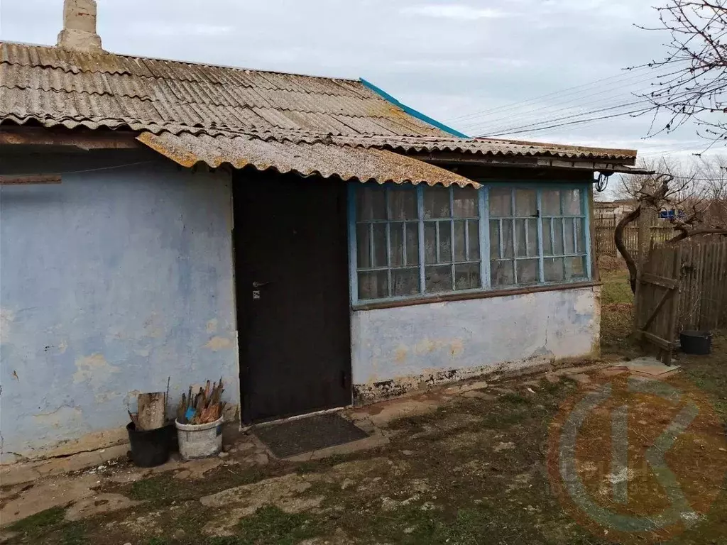 Дом в Крым, Ленинский район, с. Семисотка ул. Гагарина, 30 (46 м) - Фото 2