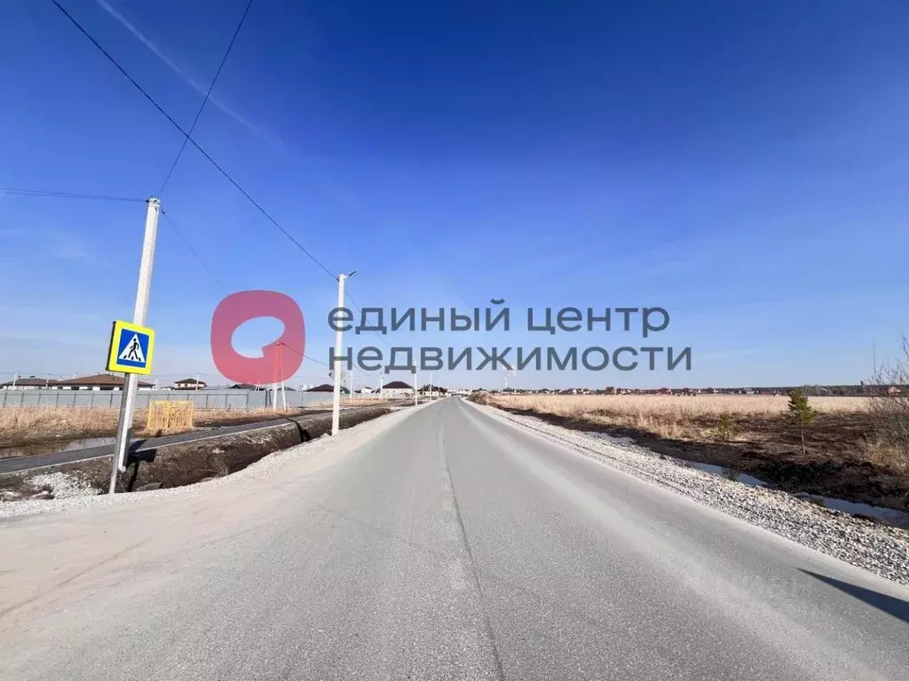 Участок в Тюменская область, Тюменский район, д. Падерина  (8.0 сот.) - Фото 1