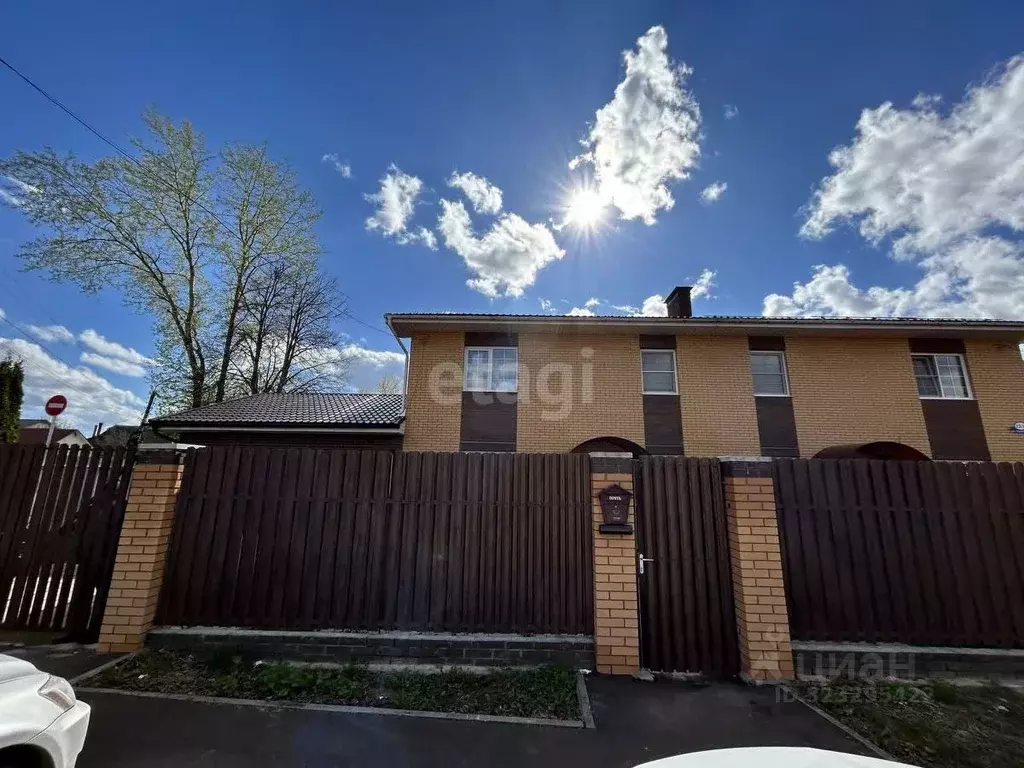 Таунхаус в Калужская область, Малоярославец ул. Халтурина, 12 (140 м) - Фото 1