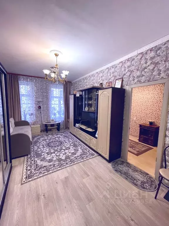 Комната Санкт-Петербург 6-я Красноармейская ул., 12 (31.9 м) - Фото 1