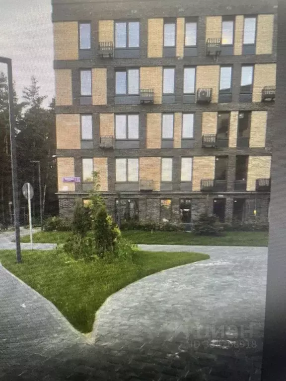 Гараж в Московская область, Ленинский городской округ, д. Суханово ... - Фото 1