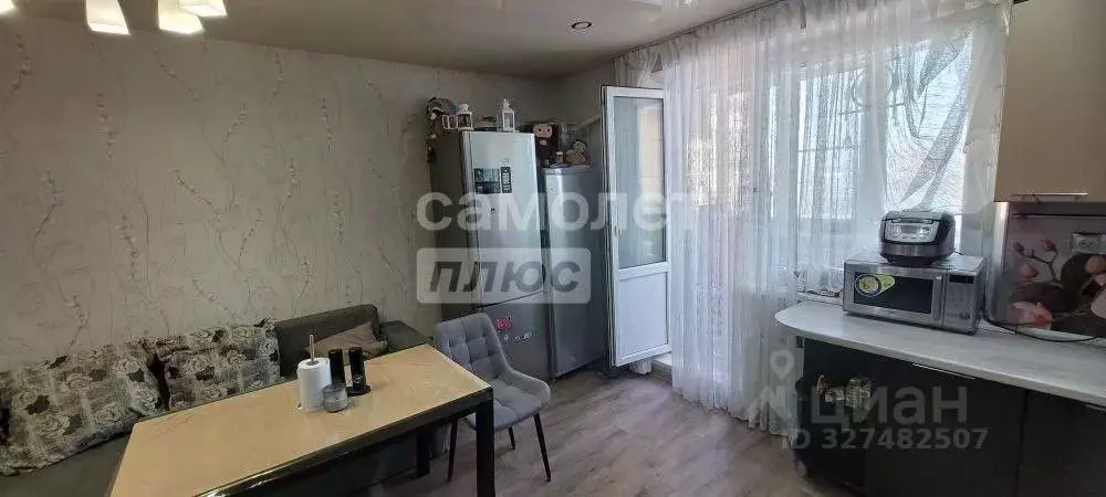 2-к кв. Челябинская область, Челябинск Подольская ул., 38 (65.0 м) - Фото 2