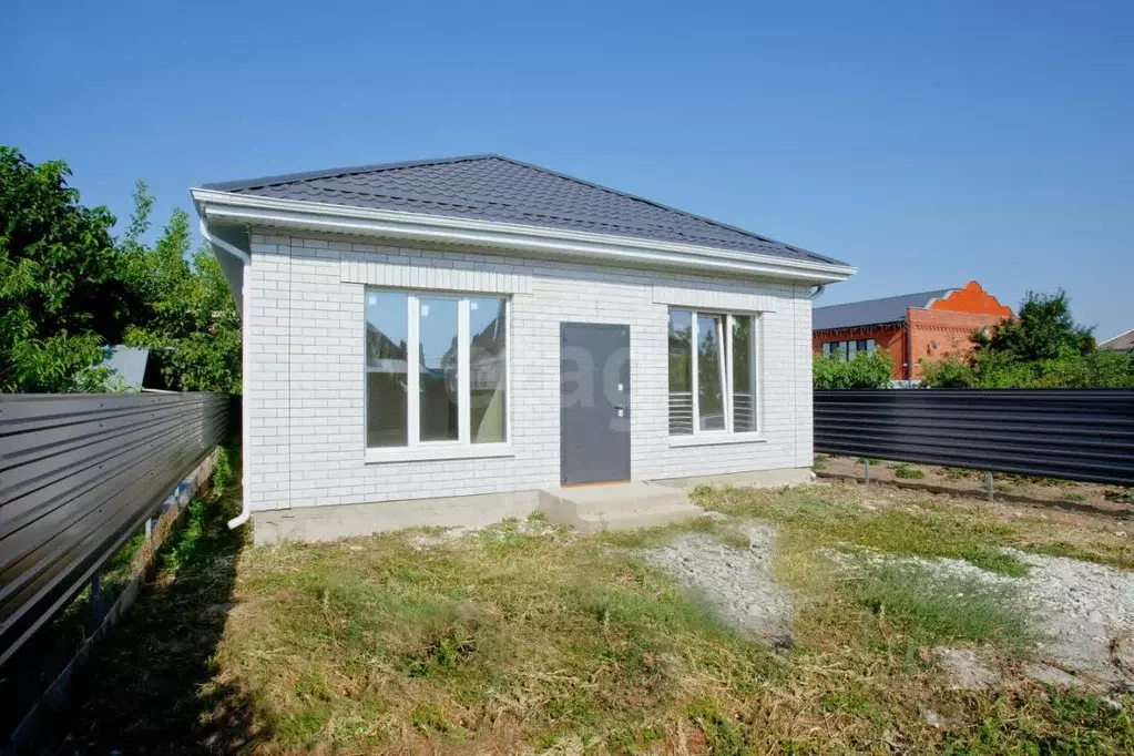 Дом в Краснодарский край, Славянск-на-Кубани ул. Щорса (346 м) - Фото 1