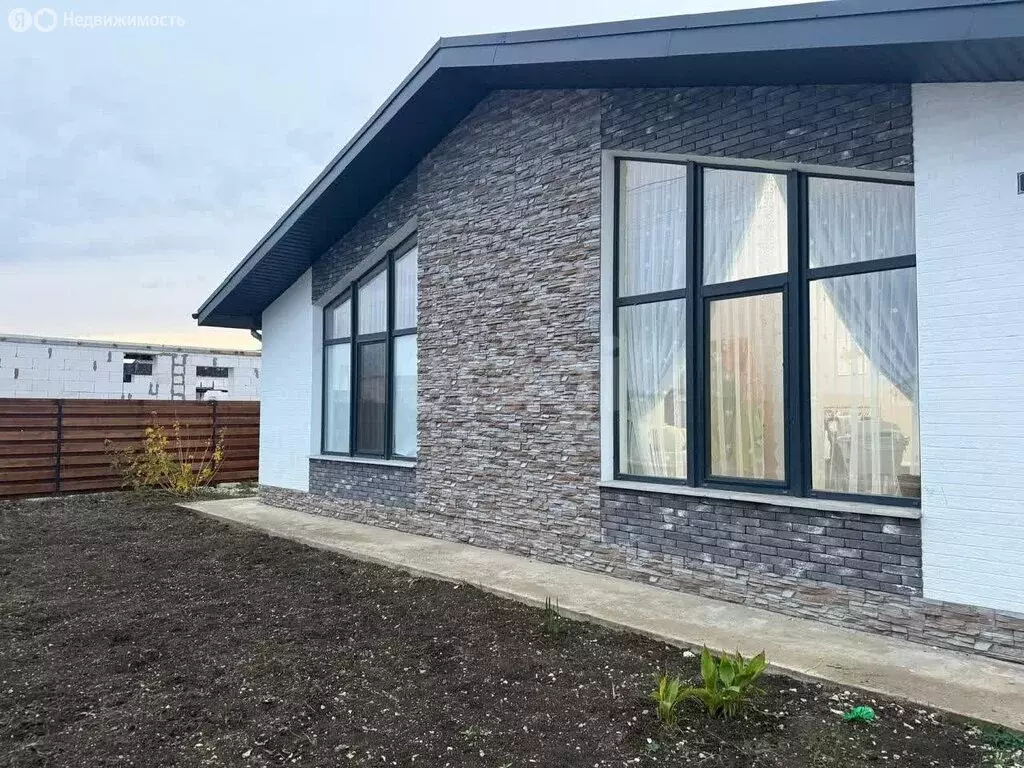 Дом в Феодосия, улица Е.М. Фомина, 6 (118.8 м) - Фото 2