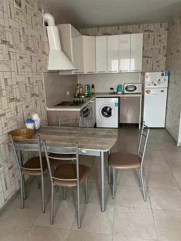 1-к кв. Адыгея, Тахтамукайский район, Старобжегокайское с/пос, Новая ... - Фото 1