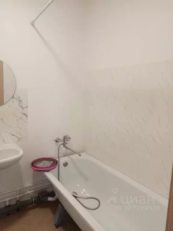 1-к кв. Свердловская область, Екатеринбург бул. Золотистый, 13 (43.0 ... - Фото 2