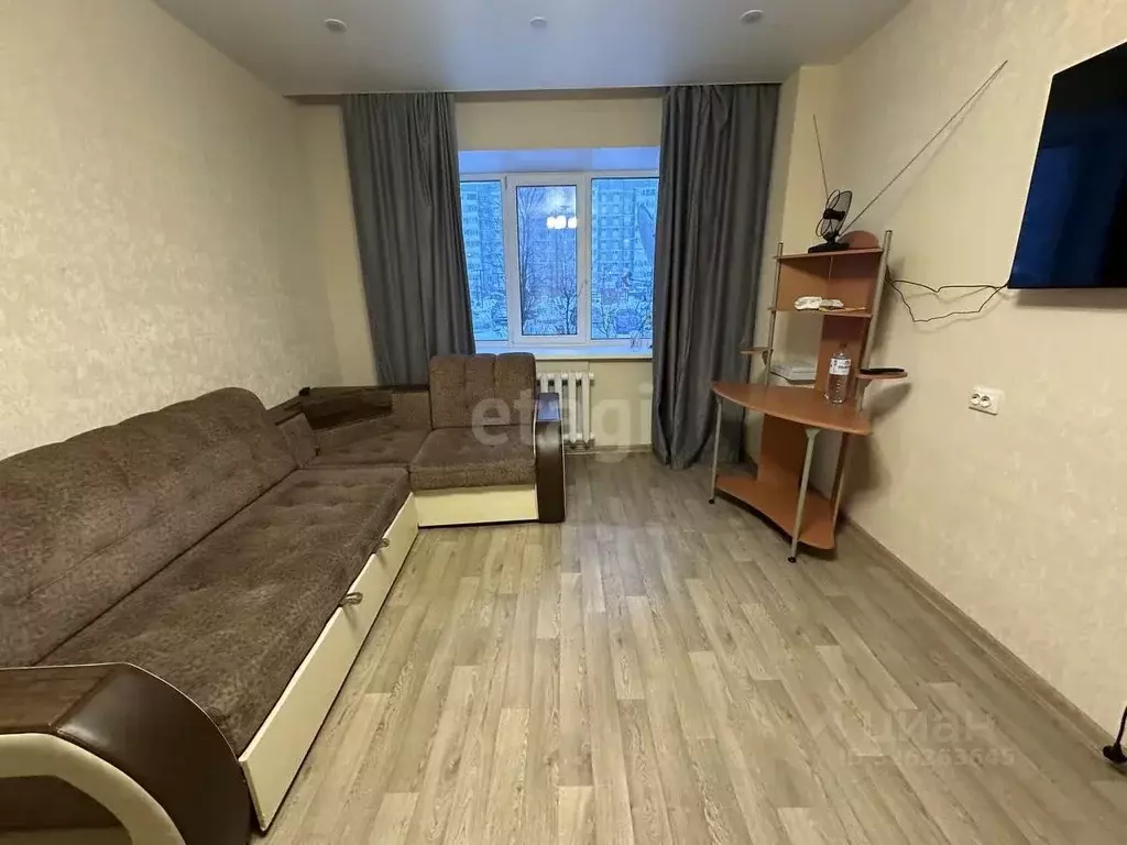 1-к кв. Ямало-Ненецкий АО, Новый Уренгой Мирный мкр, 6/3 (37.4 м) - Фото 1