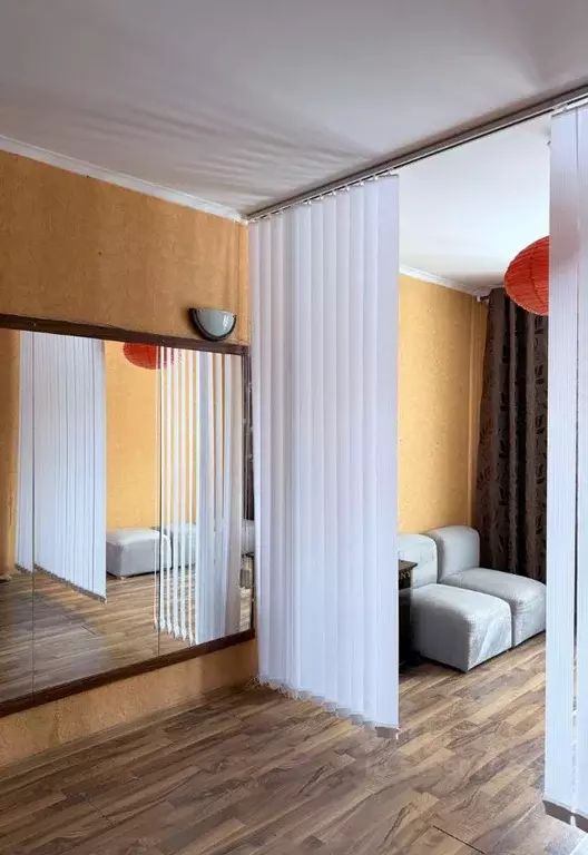 2-к кв. Самарская область, Тольятти Приморский бул., 10 (50.0 м) - Фото 1