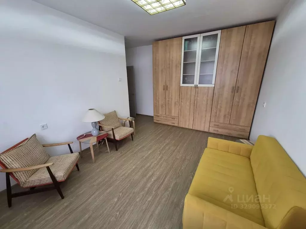 2-к кв. Москва Профсоюзная ул., 97 (45.0 м) - Фото 1