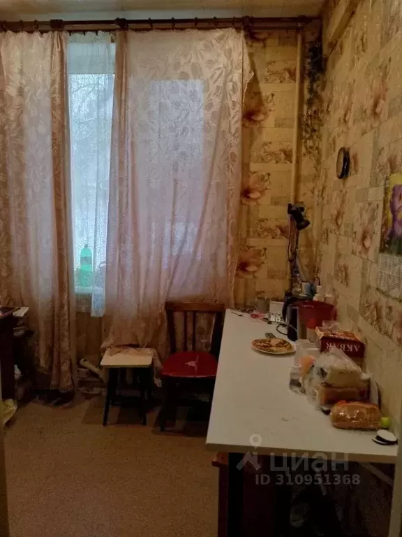 Комната Ленинградская область, Сланцы ул. Маяковского, 7 (18.0 м) - Фото 1