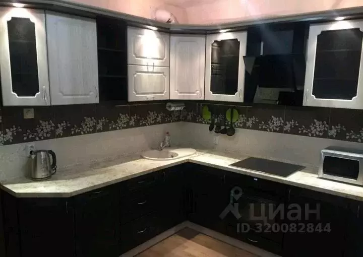 1-к кв. Пермский край, Очер ул. Ленина, 37А (36.0 м) - Фото 0