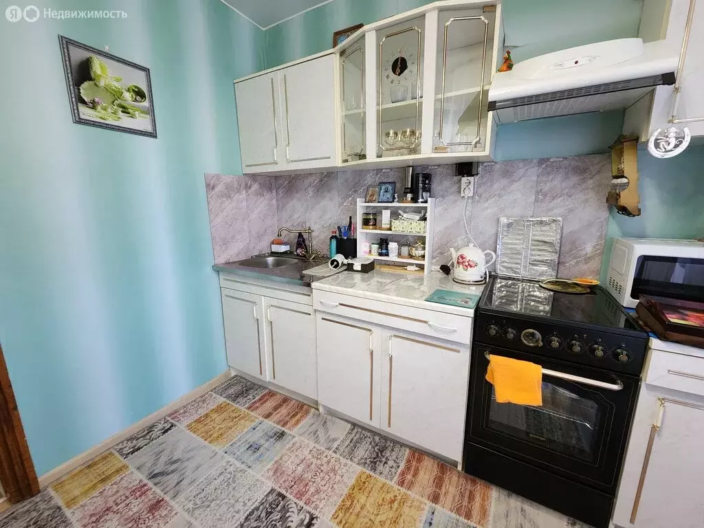 3-комнатная квартира: Великие Луки, улица Пескарёва, 15 (70 м) - Фото 2