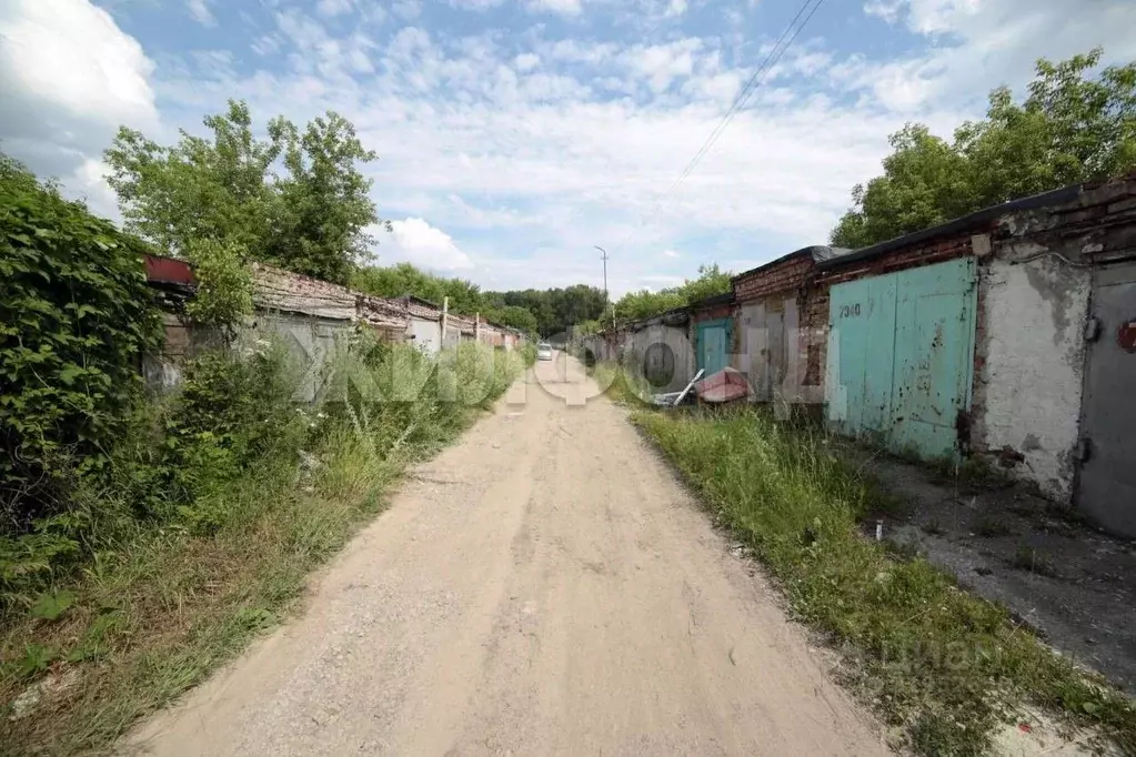 Гараж в Новосибирская область, Новосибирск просп. Дзержинского, 171 ... - Фото 1