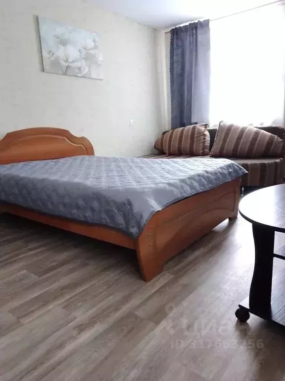 1-к кв. Башкортостан, Бирск Интернациональная ул., 116Д (33.0 м) - Фото 0