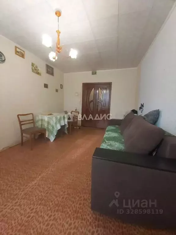 2-к кв. Волгоградская область, Волгоград ул. Менжинского, 23 (50.4 м) - Фото 2