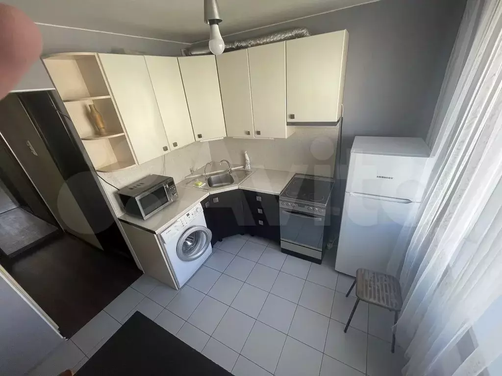 2-к. квартира, 60 м, 7/17 эт. - Фото 0
