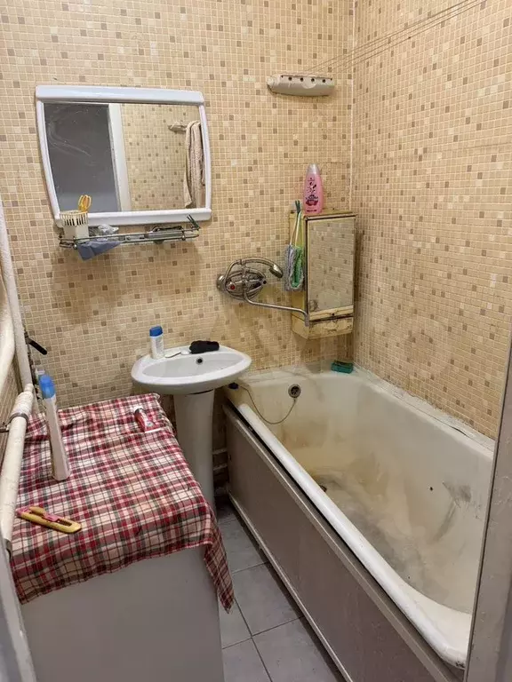3-к. квартира, 56 м, 2/5 эт. - Фото 1