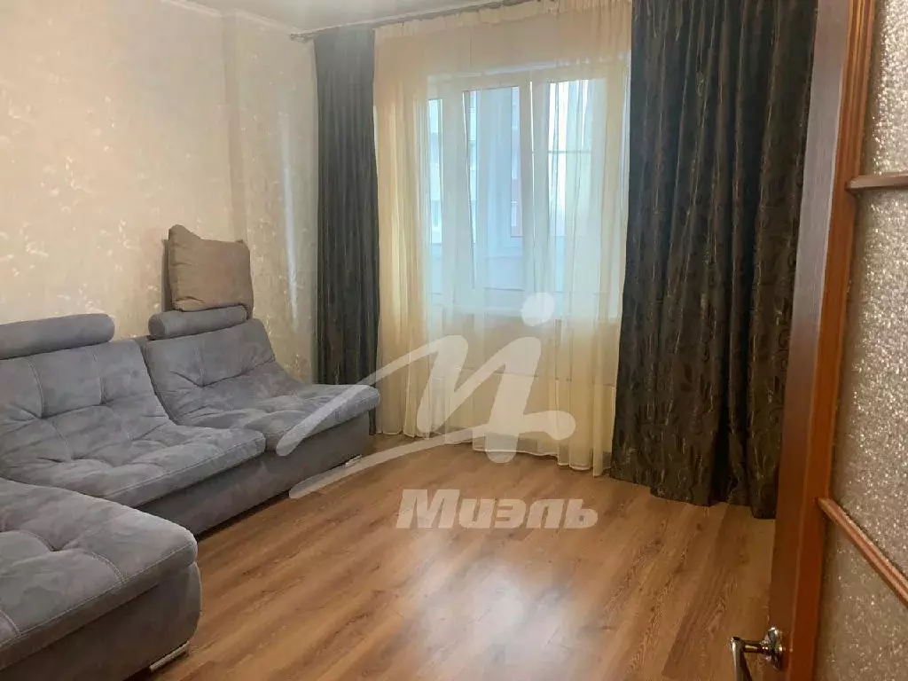 Продается 1-комнатная квартира - Фото 1