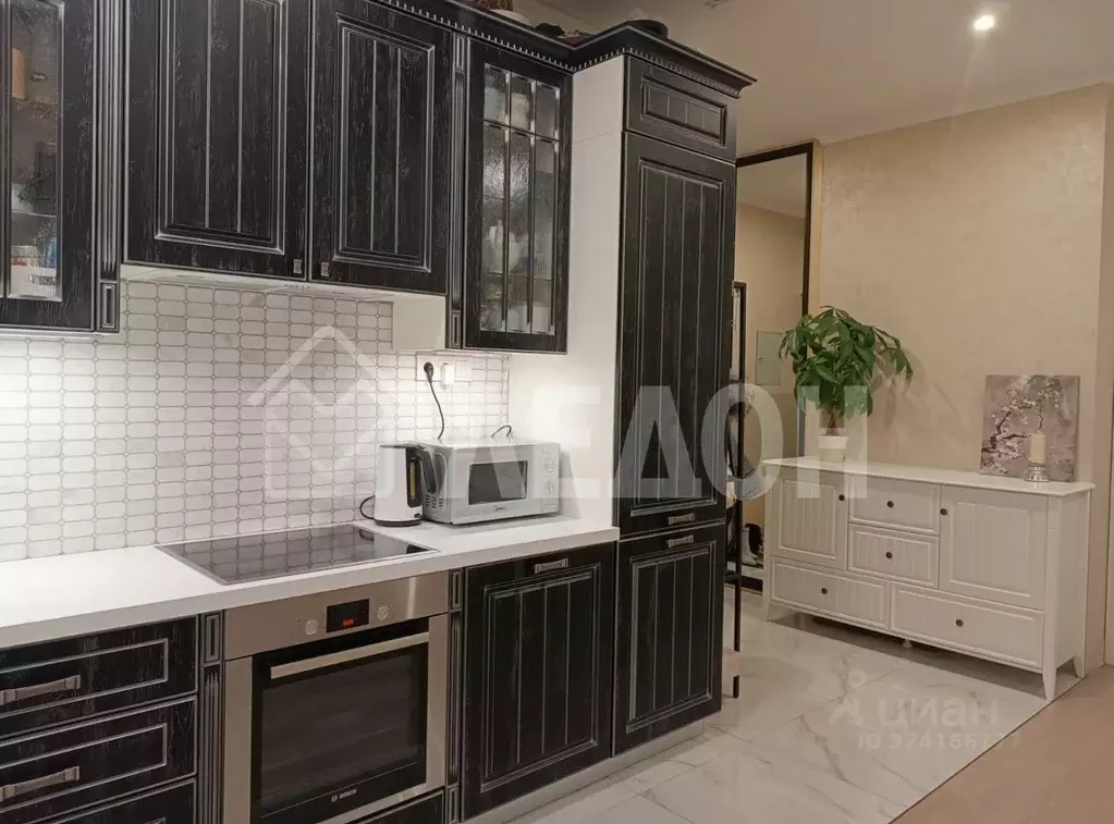 2-к кв. Омская область, Омск Кемеровская ул., 26 (61.5 м) - Фото 1