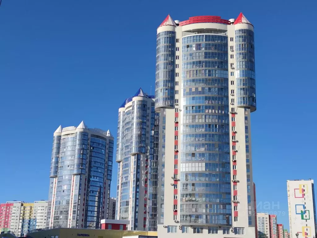 1-к кв. Тюменская область, Тюмень ул. Федюнинского, 64к2 (48.0 м) - Фото 0