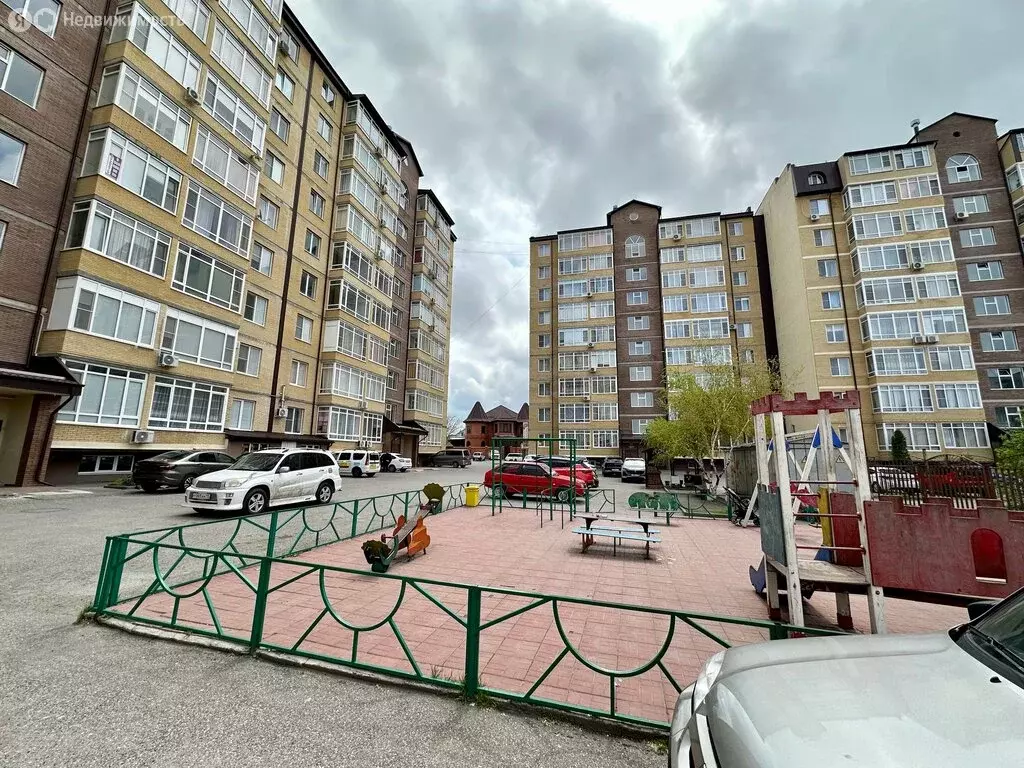 2-комнатная квартира: станица Ессентукская, улица Павлова, 10А (65 м) - Фото 0