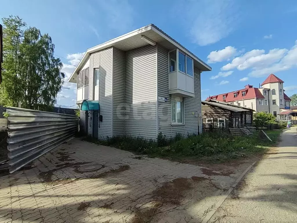 Дом в Коми, Сыктывдинский район, с. Выльгорт ул. Домны Каликовой, 44А ... - Фото 0