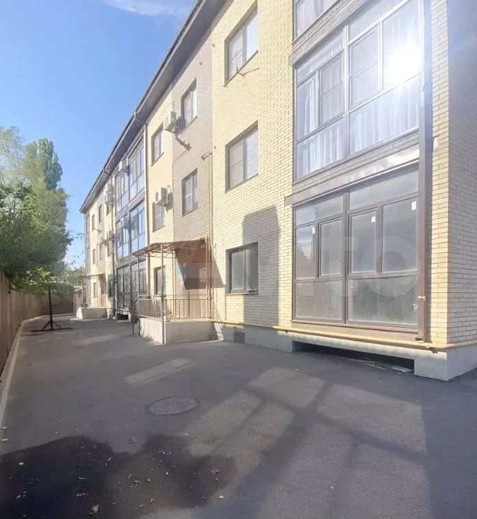 3-к. квартира, 84 м, 1/3 эт. - Фото 0