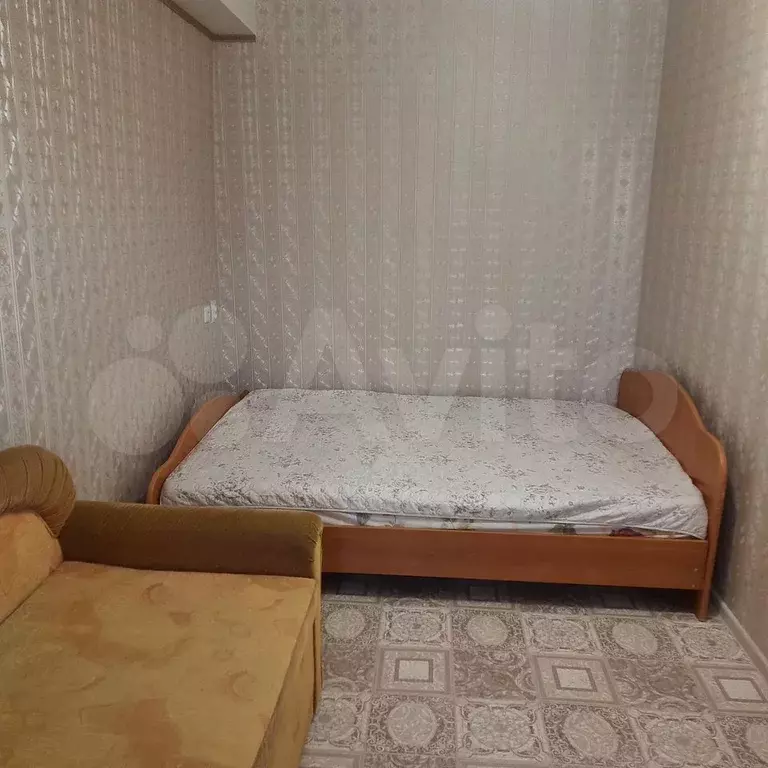 2-к. квартира, 42 м, 1/3 эт. - Фото 1