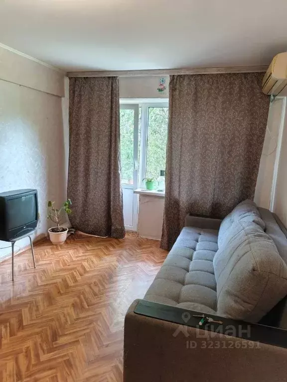 2-к кв. Волгоградская область, Волгоград Краснополянская ул., 34 (44.7 ... - Фото 1