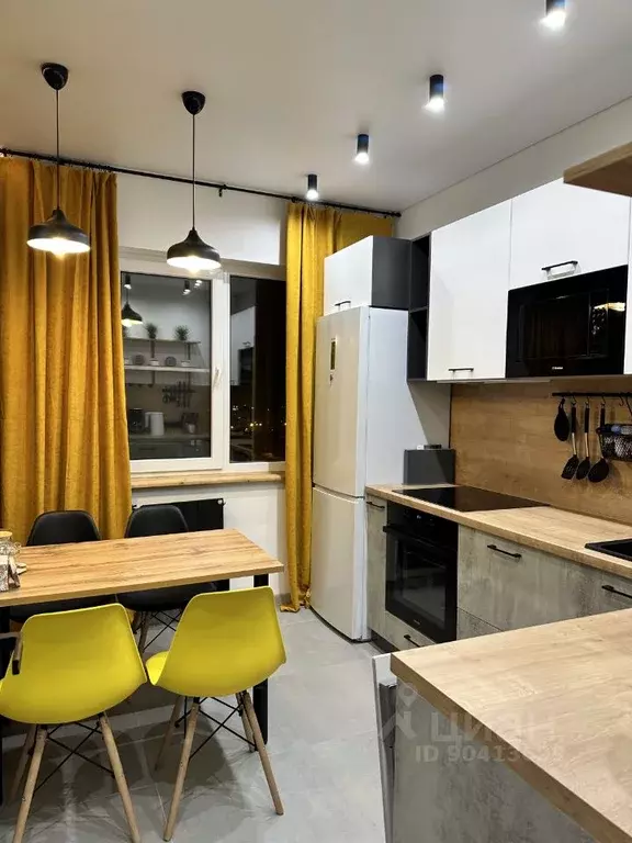 4-к кв. Мурманская область, Кировск Олимпийская ул., 79 (79.0 м) - Фото 2