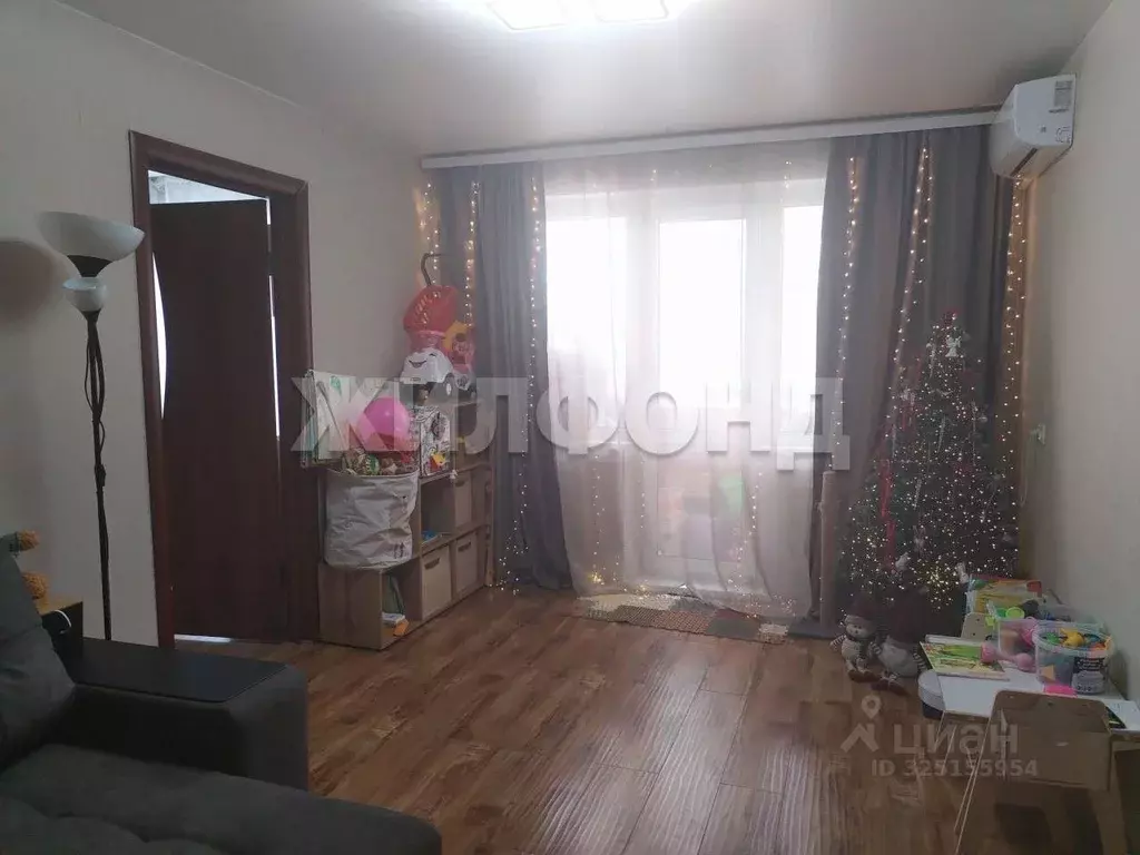 2-к кв. Новосибирская область, Новосибирск ул. Есенина, 65 (46.0 м) - Фото 2