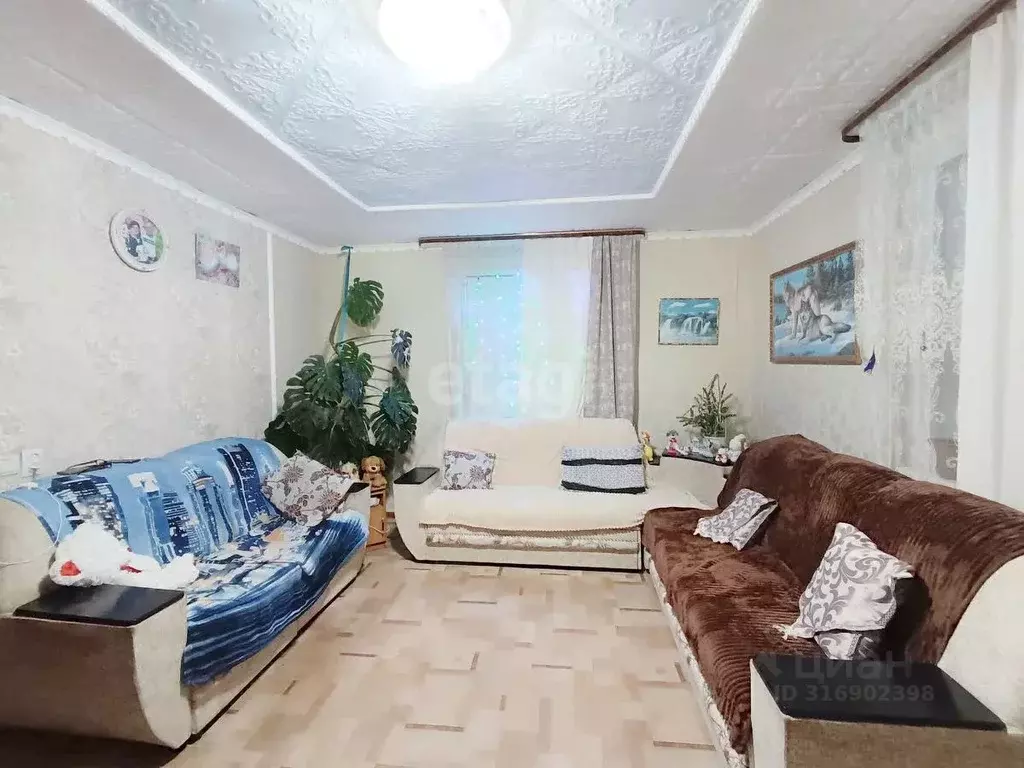 Дом в Белгородская область, Алексеевский муниципальный округ, с. ... - Фото 1