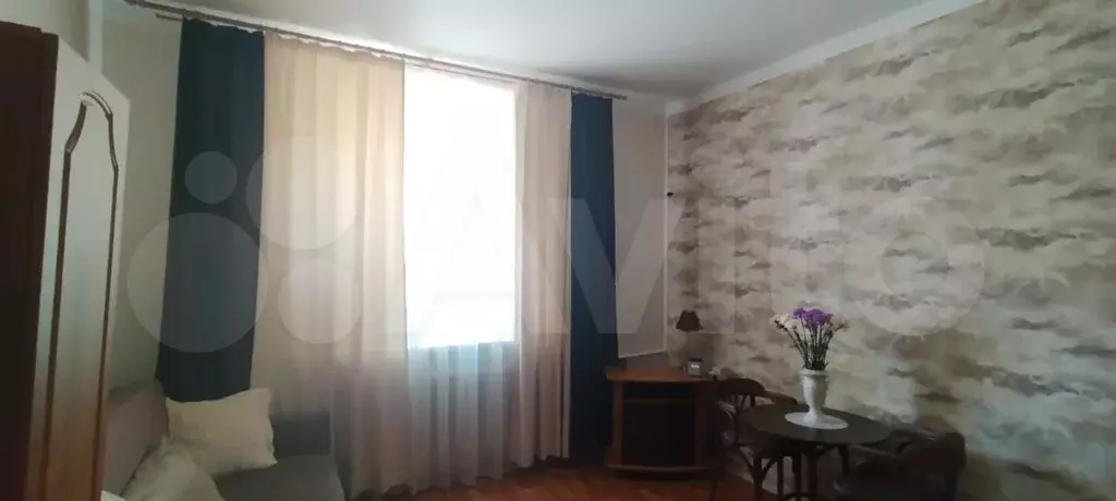 1-к. квартира, 40 м, 2/5 эт. - Фото 1