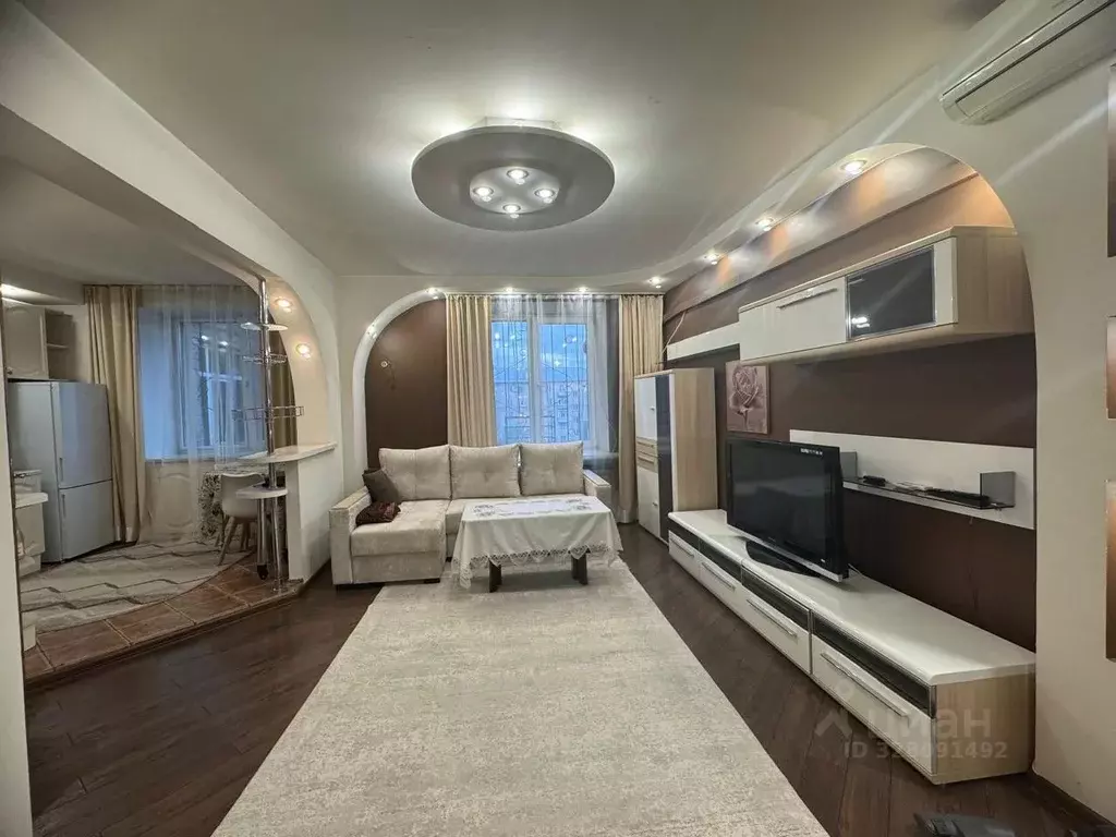 3-к кв. Алтайский край, Барнаул просп. Ленина, 54 (84.0 м) - Фото 1