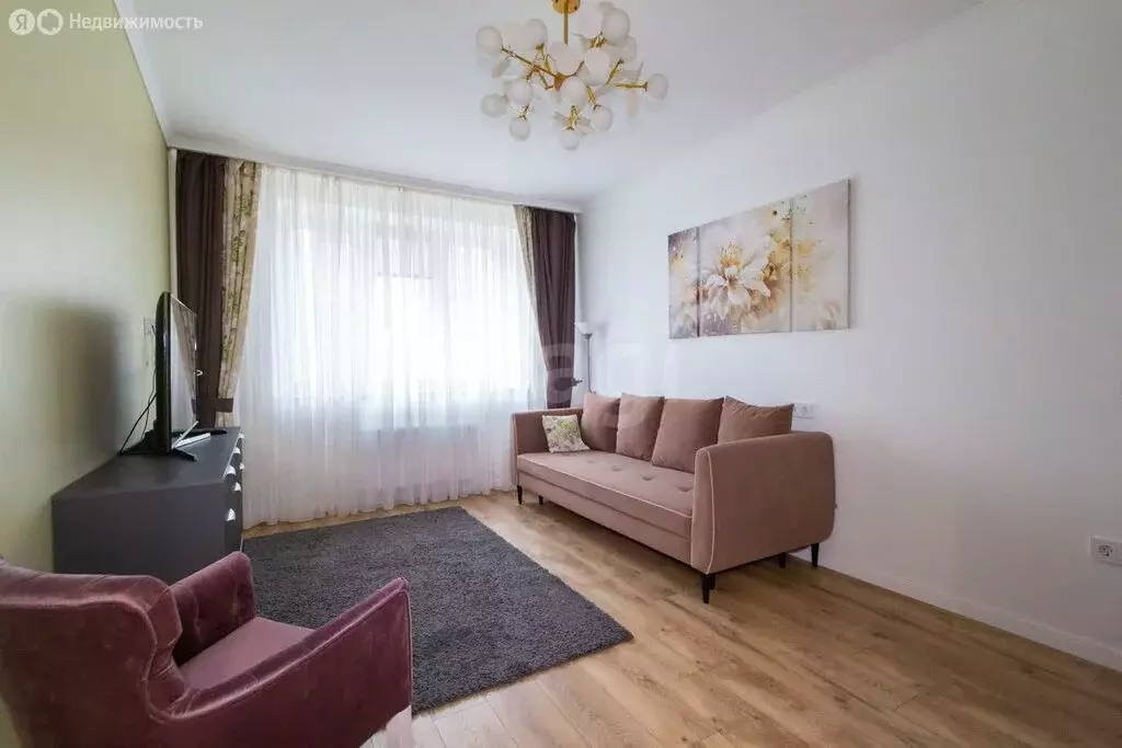 1-комнатная квартира: Калининград, Елизаветинская улица, 8 (34 м) - Фото 0