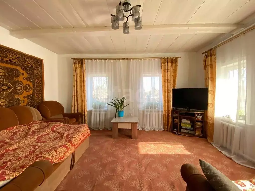 Дом в Амурская область, Свободный ул. Каралаша, 50 (43 м) - Фото 1