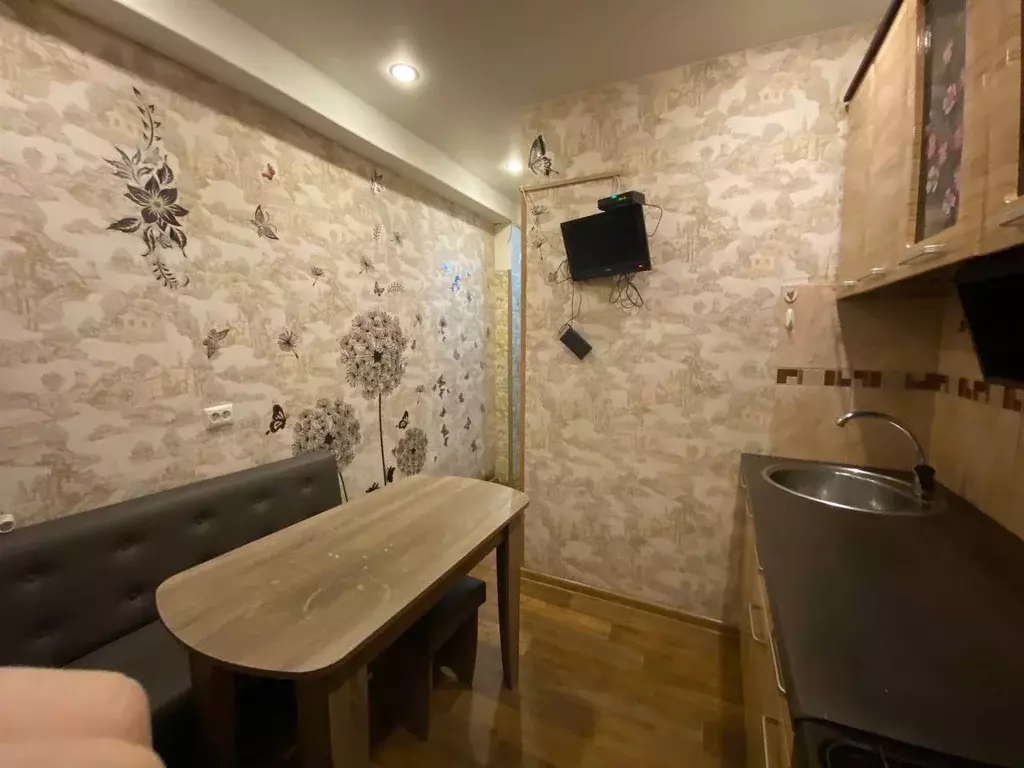 Продаётся 3-к квартира, 57.4 м - Фото 1