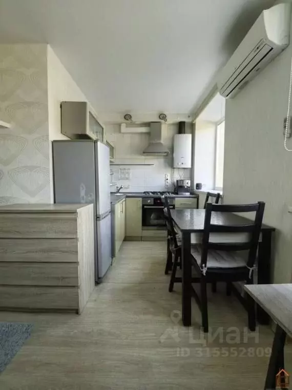 2-к кв. Саратовская область, Саратов Деловая ул., 6 (43.8 м) - Фото 1