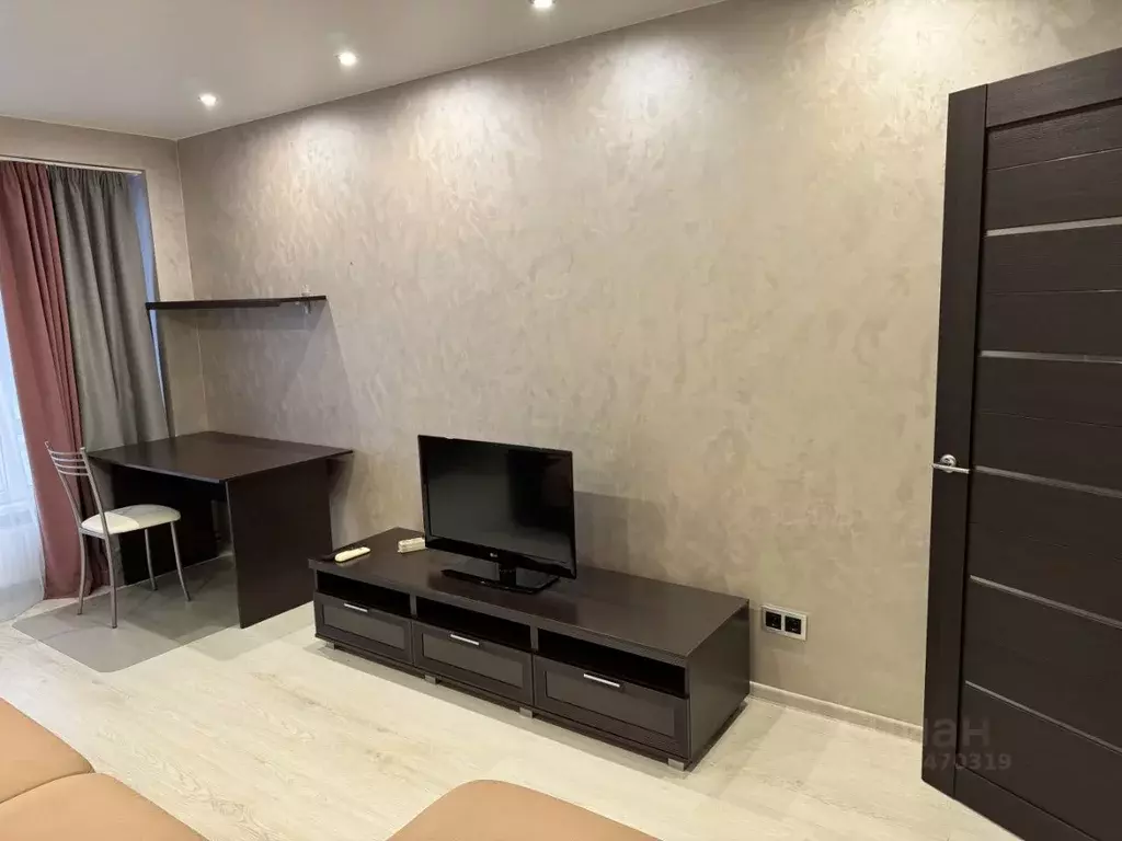 1-к кв. Волгоградская область, Волгоград ул. 8-й Воздушной Армии, 10а ... - Фото 2