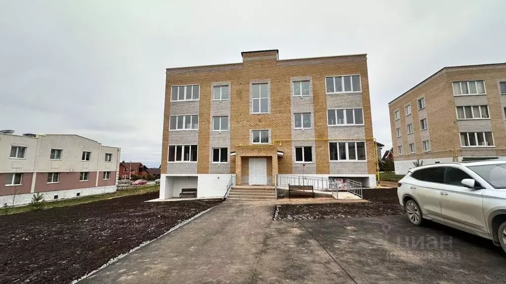 2-к кв. Удмуртия, Ижевск ул. Чистопрудная, 3 (54.9 м) - Фото 2