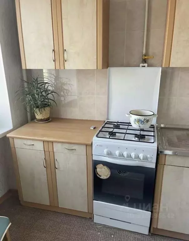 2-к кв. Татарстан, Казань Октябрьская ул., 27 (48.0 м) - Фото 0