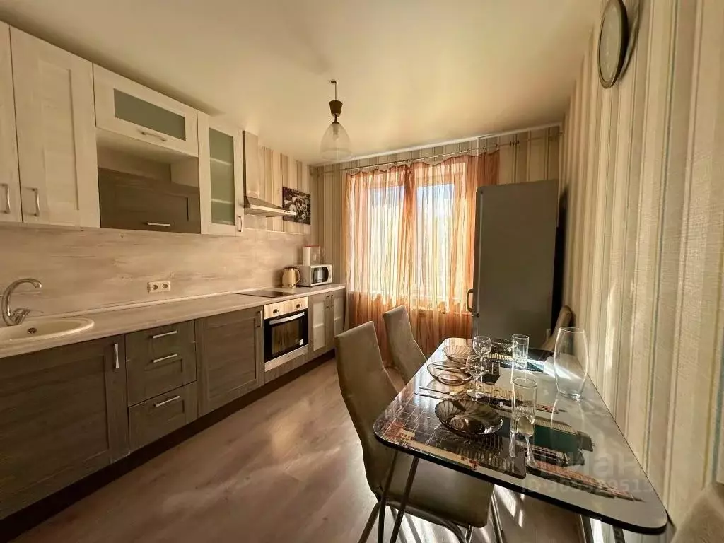 2-к кв. Самарская область, Тольятти Тополиная ул., 54 (50.0 м) - Фото 1