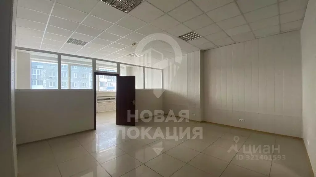 Офис в Омская область, Омск ул. 24-я Линия, 59 (51 м) - Фото 1