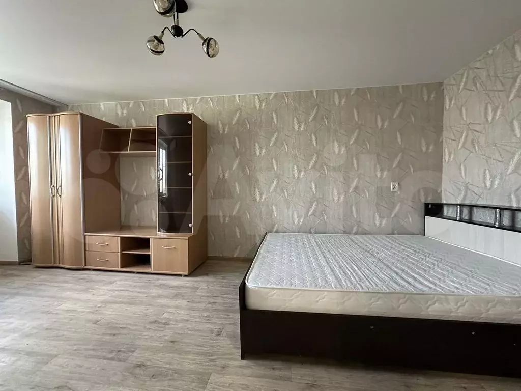 1-к. квартира, 32 м, 4/5 эт. - Фото 1