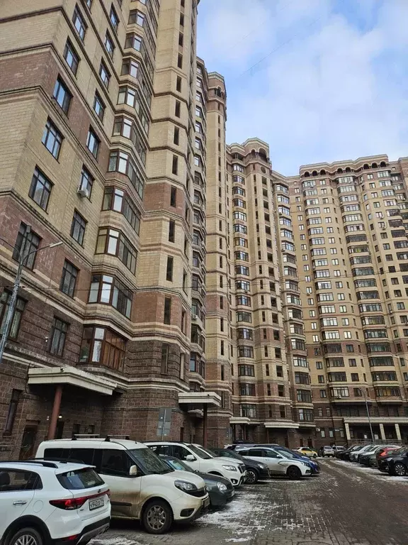 Продаётся 2-к квартира, 75.9 м - Фото 0