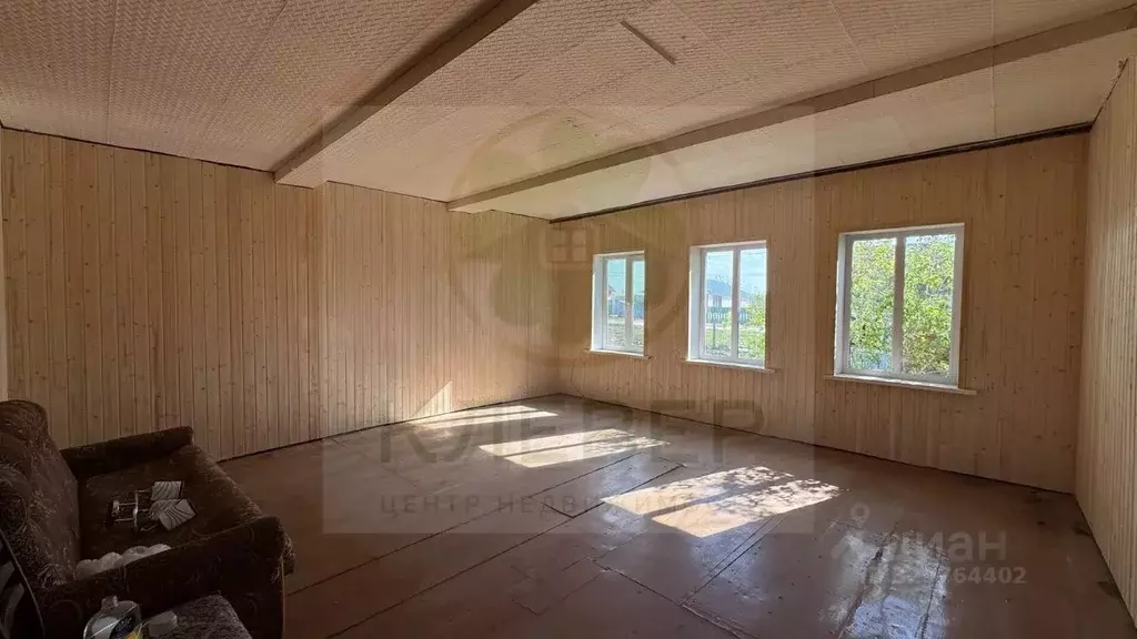 Дом в Башкортостан, Кушнаренковский сельсовет, с. Кушнаренково ул. ... - Фото 1