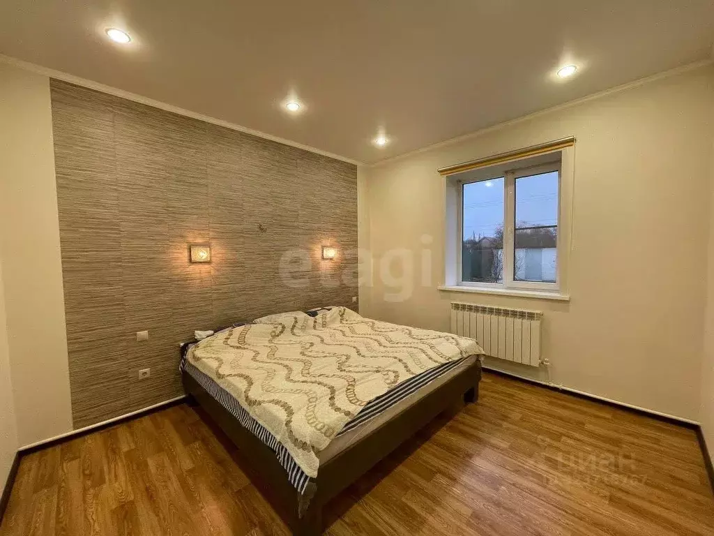 Дом в Татарстан, Казань ул. Ак каен, 17 (100 м) - Фото 2